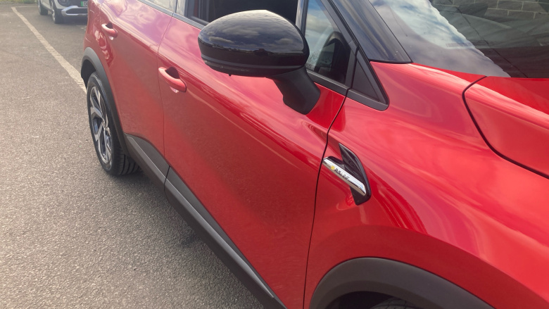 Renault Captur 1.3 Mild hybrid 140 R.S. Line 5dr Petrol Hatchback